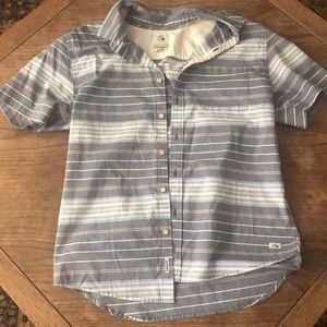 Quiksilver button down size medium